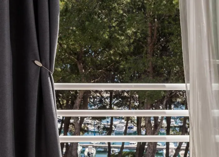 Hermosa Luxury Apartmán *