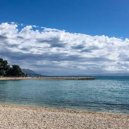 Hermosa Luxury سبليت